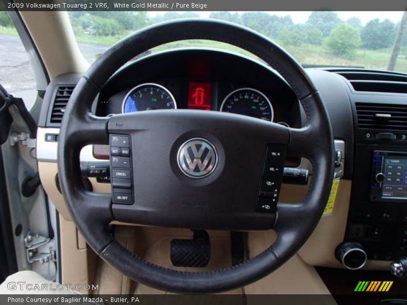 White Gold Metallic / Pure Beige 2009 Volkswagen Touareg 2 VR6