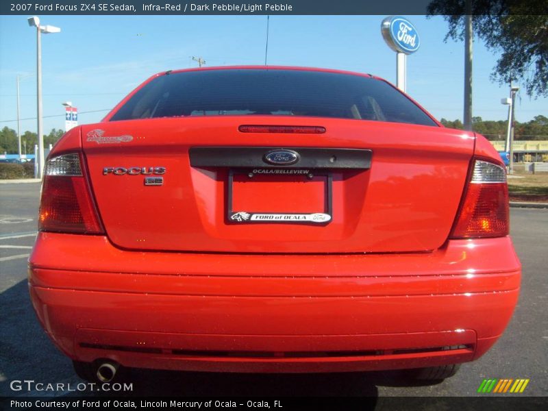 Infra-Red / Dark Pebble/Light Pebble 2007 Ford Focus ZX4 SE Sedan