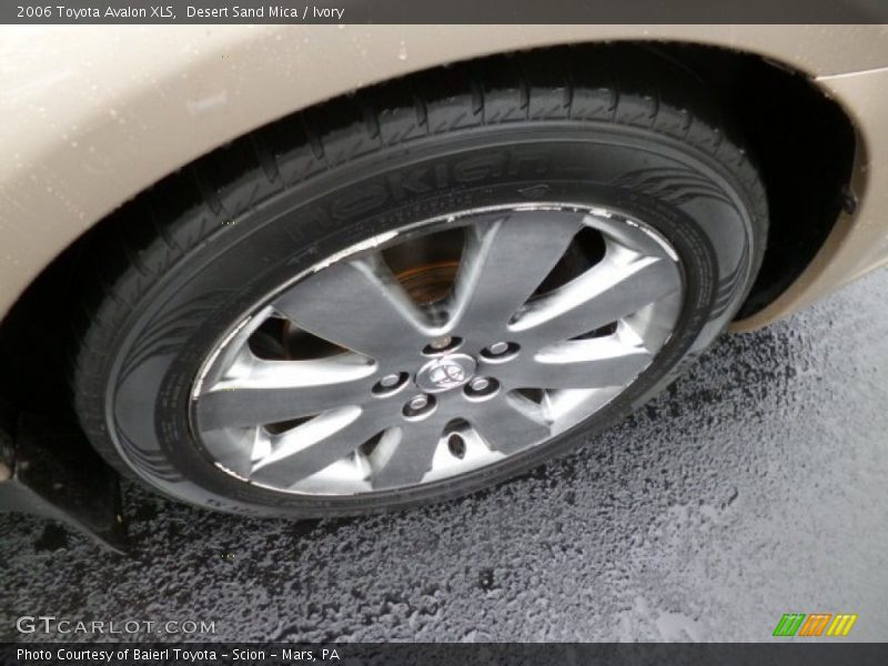 Desert Sand Mica / Ivory 2006 Toyota Avalon XLS