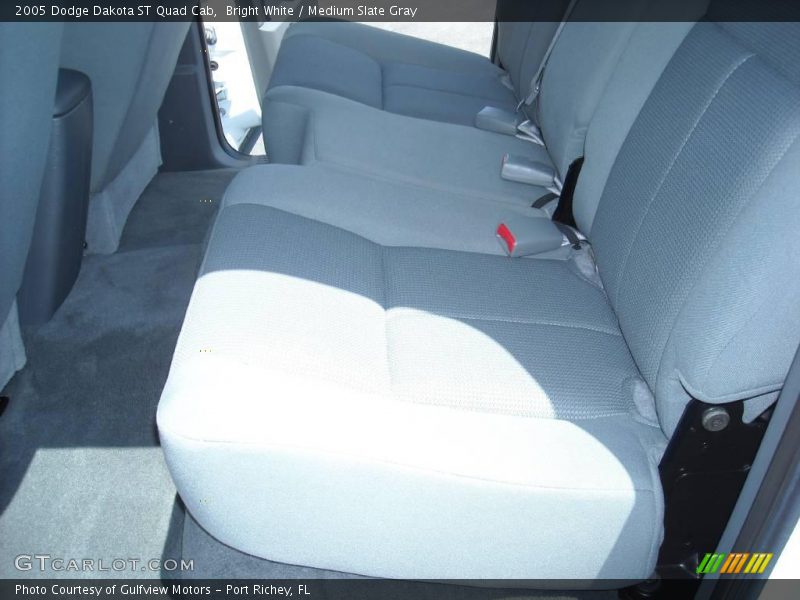 Bright White / Medium Slate Gray 2005 Dodge Dakota ST Quad Cab