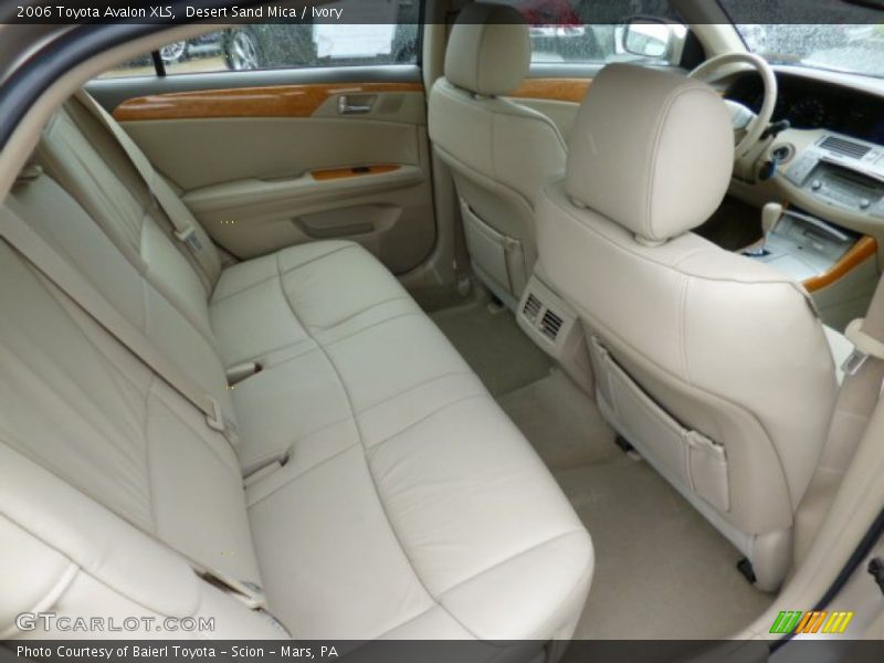 Desert Sand Mica / Ivory 2006 Toyota Avalon XLS