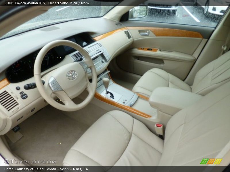 Desert Sand Mica / Ivory 2006 Toyota Avalon XLS