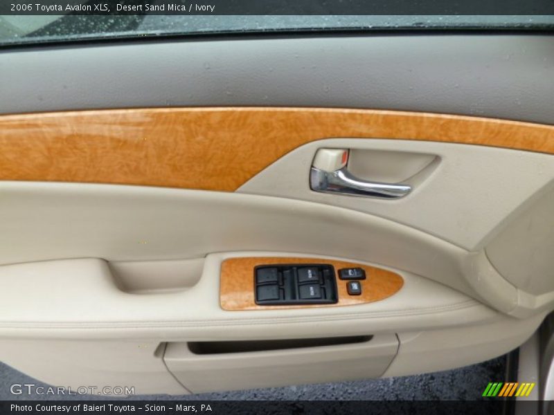 Desert Sand Mica / Ivory 2006 Toyota Avalon XLS