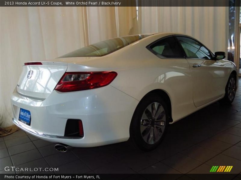 White Orchid Pearl / Black/Ivory 2013 Honda Accord LX-S Coupe