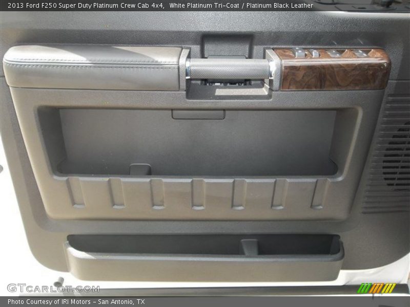 White Platinum Tri-Coat / Platinum Black Leather 2013 Ford F250 Super Duty Platinum Crew Cab 4x4