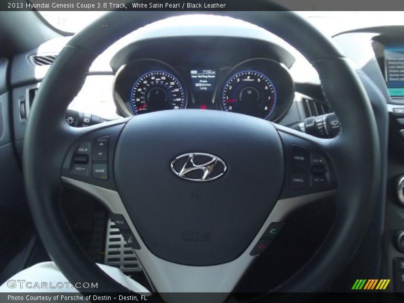  2013 Genesis Coupe 3.8 Track Steering Wheel