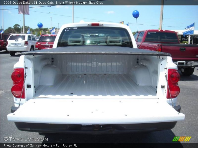 Bright White / Medium Slate Gray 2005 Dodge Dakota ST Quad Cab