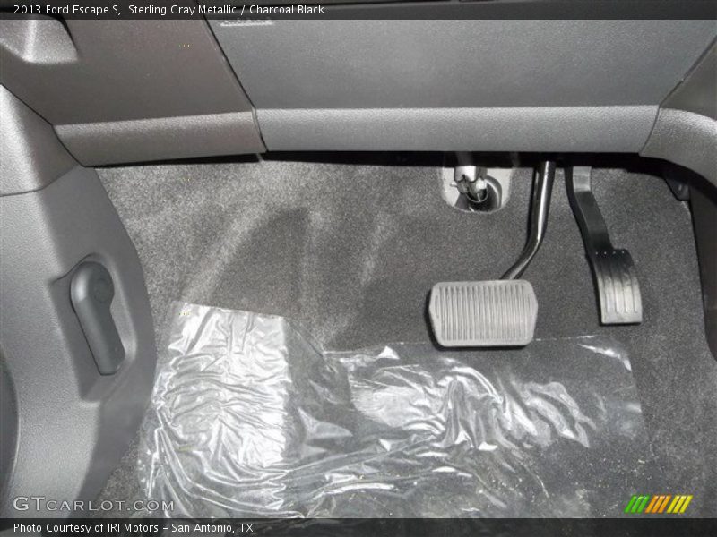 Sterling Gray Metallic / Charcoal Black 2013 Ford Escape S