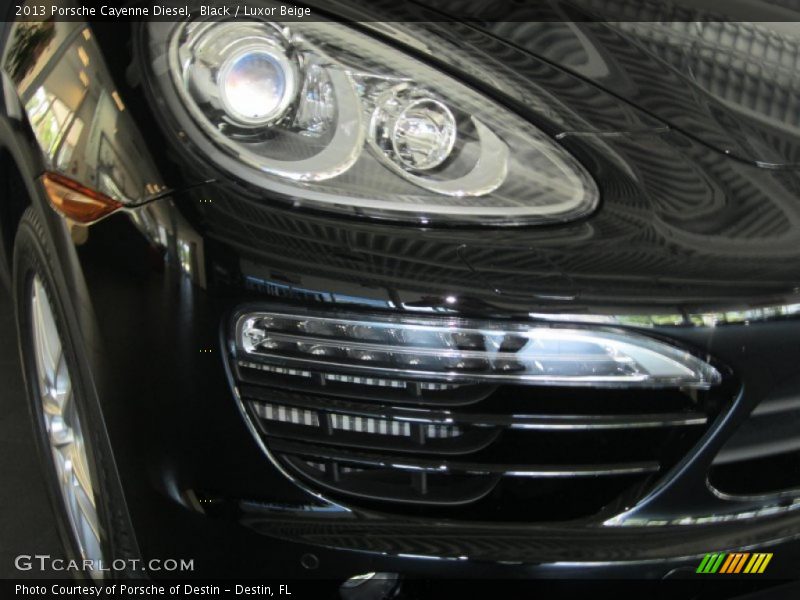 Black / Luxor Beige 2013 Porsche Cayenne Diesel