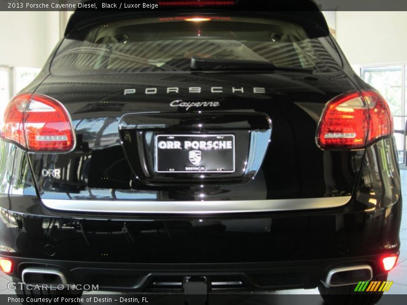 Black / Luxor Beige 2013 Porsche Cayenne Diesel