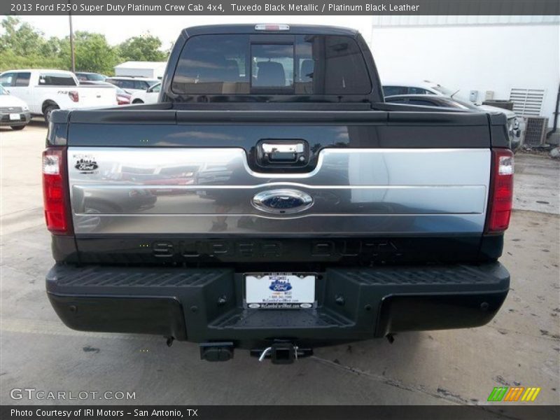 Tuxedo Black Metallic / Platinum Black Leather 2013 Ford F250 Super Duty Platinum Crew Cab 4x4