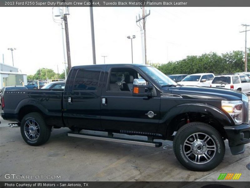 Tuxedo Black Metallic / Platinum Black Leather 2013 Ford F250 Super Duty Platinum Crew Cab 4x4