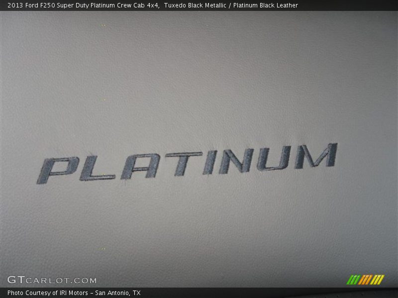 Tuxedo Black Metallic / Platinum Black Leather 2013 Ford F250 Super Duty Platinum Crew Cab 4x4