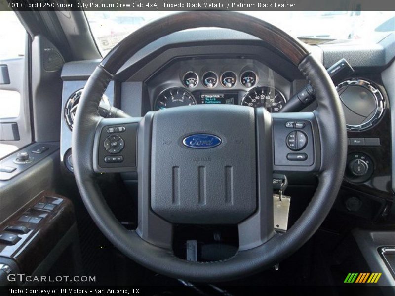 Tuxedo Black Metallic / Platinum Black Leather 2013 Ford F250 Super Duty Platinum Crew Cab 4x4