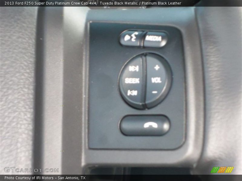 Tuxedo Black Metallic / Platinum Black Leather 2013 Ford F250 Super Duty Platinum Crew Cab 4x4