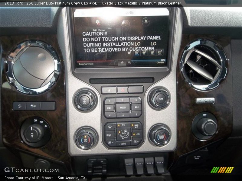 Tuxedo Black Metallic / Platinum Black Leather 2013 Ford F250 Super Duty Platinum Crew Cab 4x4