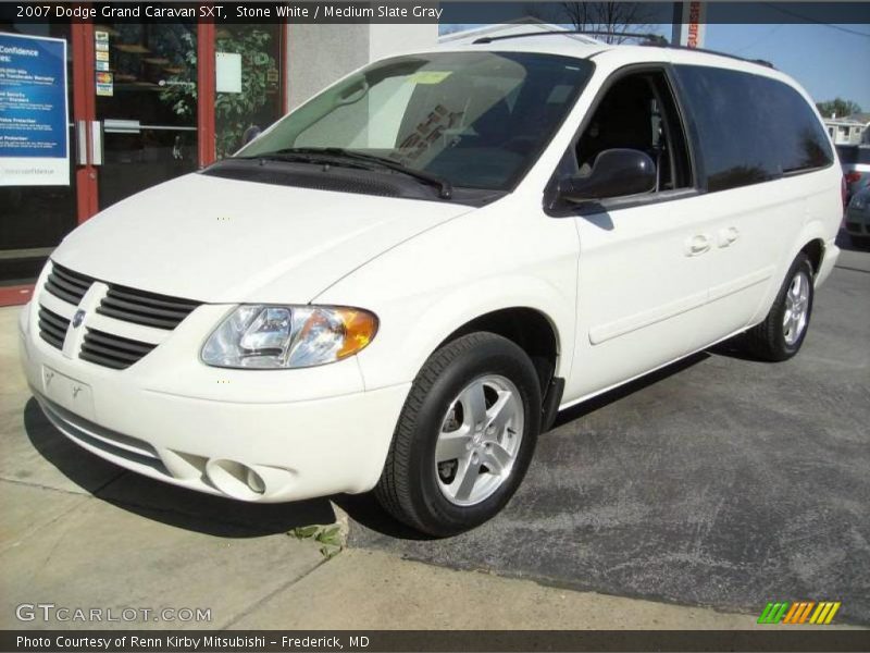Stone White / Medium Slate Gray 2007 Dodge Grand Caravan SXT