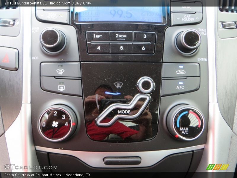 Indigo Night Blue / Gray 2013 Hyundai Sonata SE