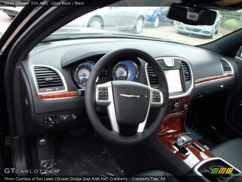 Dashboard of 2013 300 AWD