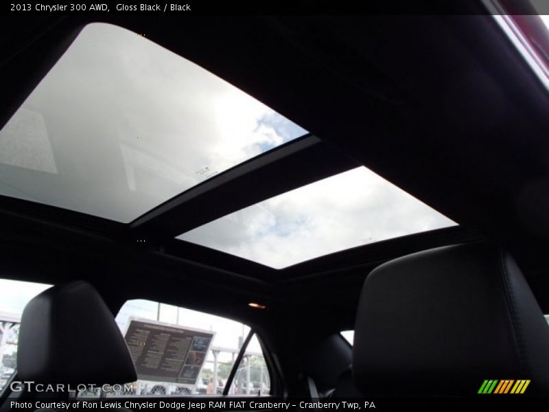 Sunroof of 2013 300 AWD