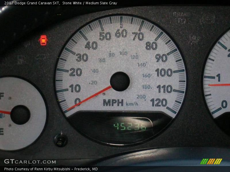 Stone White / Medium Slate Gray 2007 Dodge Grand Caravan SXT