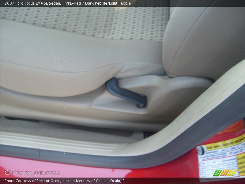 Infra-Red / Dark Pebble/Light Pebble 2007 Ford Focus ZX4 SE Sedan