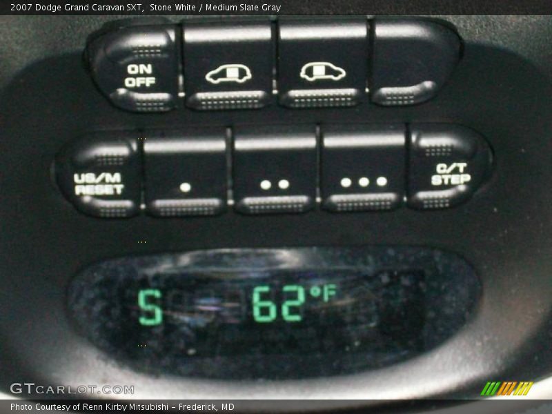 Stone White / Medium Slate Gray 2007 Dodge Grand Caravan SXT