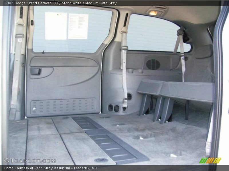 Stone White / Medium Slate Gray 2007 Dodge Grand Caravan SXT