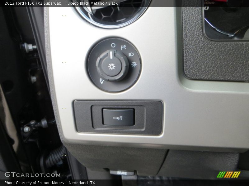 Tuxedo Black Metallic / Black 2013 Ford F150 FX2 SuperCab