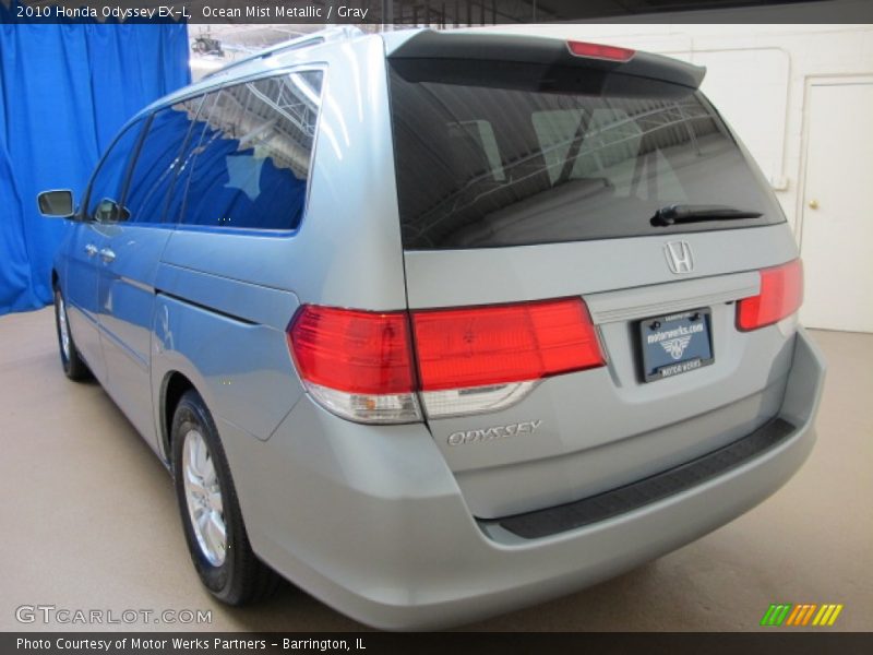 Ocean Mist Metallic / Gray 2010 Honda Odyssey EX-L
