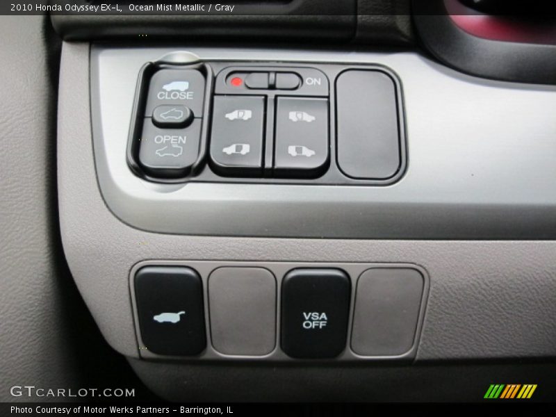 Ocean Mist Metallic / Gray 2010 Honda Odyssey EX-L