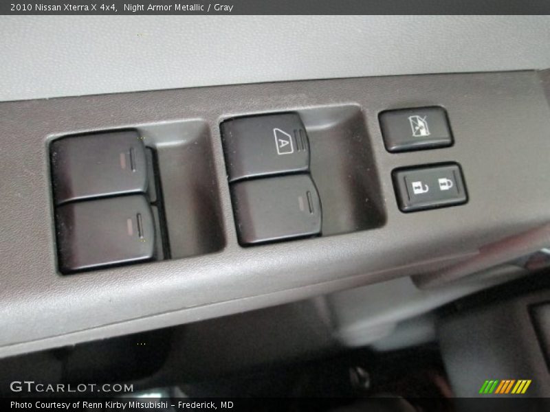 Night Armor Metallic / Gray 2010 Nissan Xterra X 4x4