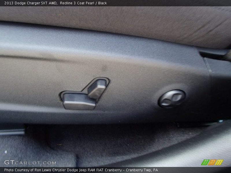 Redline 3 Coat Pearl / Black 2013 Dodge Charger SXT AWD