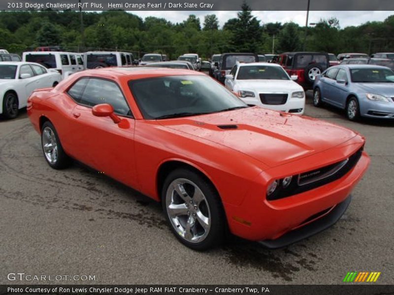 Front 3/4 View of 2013 Challenger R/T Plus