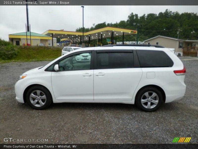 Super White / Bisque 2011 Toyota Sienna LE