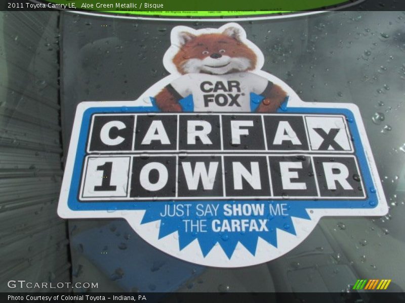 Aloe Green Metallic / Bisque 2011 Toyota Camry LE