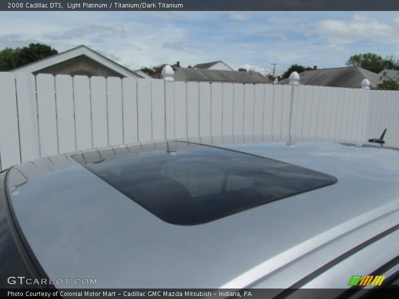 Light Platinum / Titanium/Dark Titanium 2008 Cadillac DTS