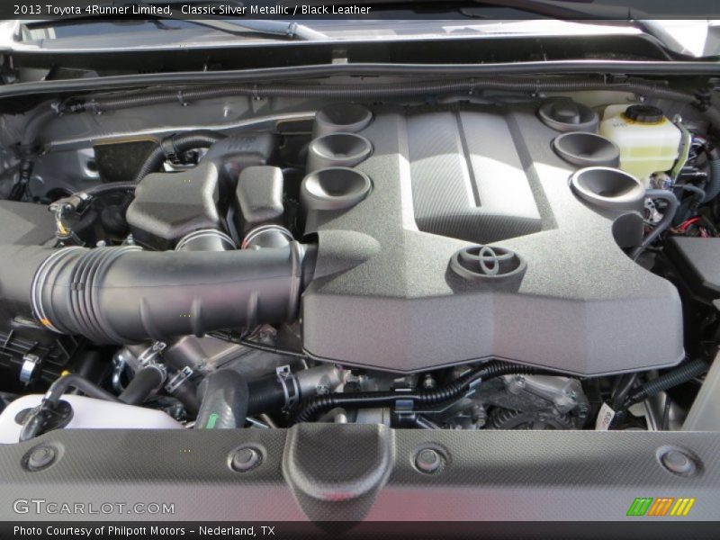 Classic Silver Metallic / Black Leather 2013 Toyota 4Runner Limited