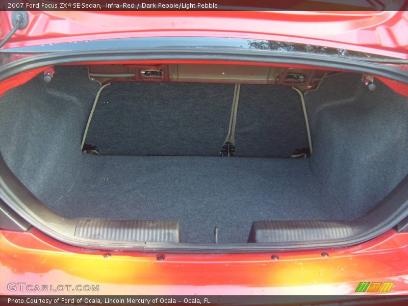Infra-Red / Dark Pebble/Light Pebble 2007 Ford Focus ZX4 SE Sedan