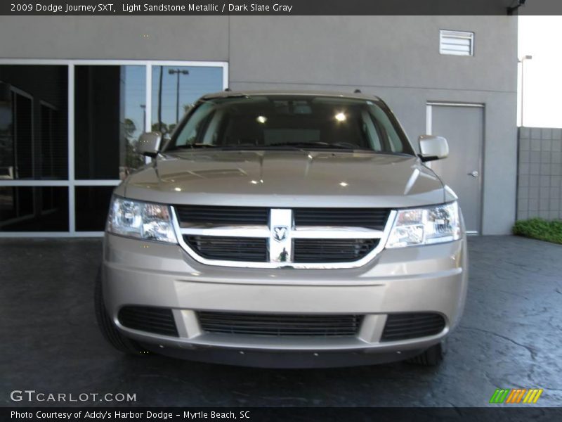 Light Sandstone Metallic / Dark Slate Gray 2009 Dodge Journey SXT