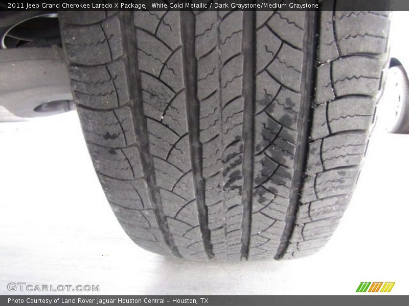 White Gold Metallic / Dark Graystone/Medium Graystone 2011 Jeep Grand Cherokee Laredo X Package