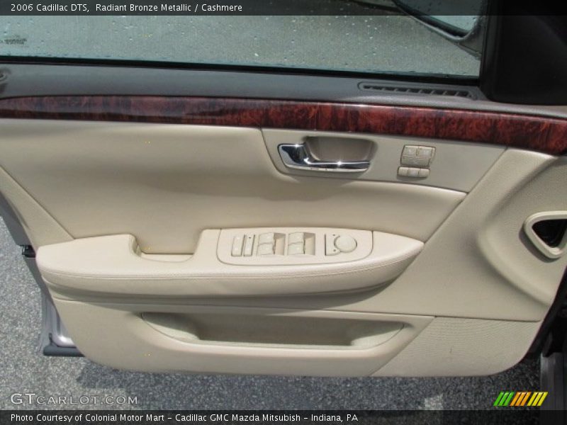 Radiant Bronze Metallic / Cashmere 2006 Cadillac DTS