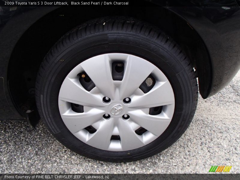 Black Sand Pearl / Dark Charcoal 2009 Toyota Yaris S 3 Door Liftback