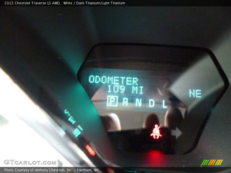 White / Dark Titanium/Light Titanium 2013 Chevrolet Traverse LS AWD