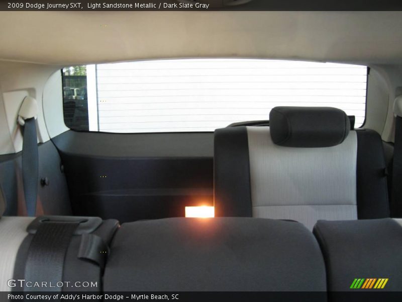 Light Sandstone Metallic / Dark Slate Gray 2009 Dodge Journey SXT