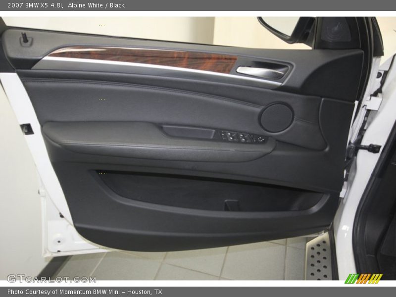 Alpine White / Black 2007 BMW X5 4.8i