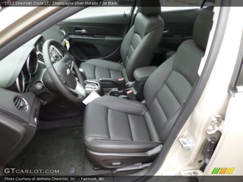 Champagne Silver Metallic / Jet Black 2013 Chevrolet Cruze LT