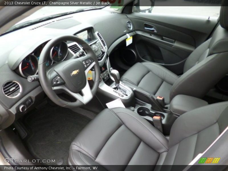 Champagne Silver Metallic / Jet Black 2013 Chevrolet Cruze LT