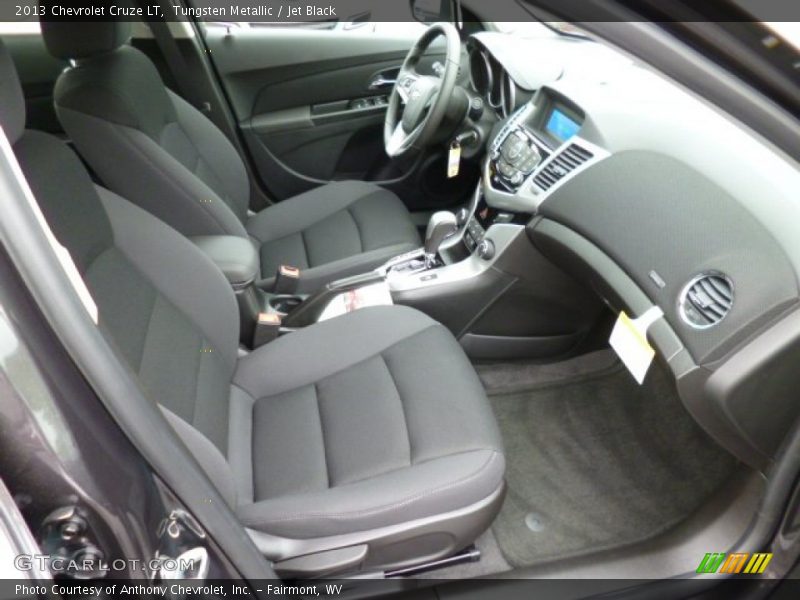 Tungsten Metallic / Jet Black 2013 Chevrolet Cruze LT