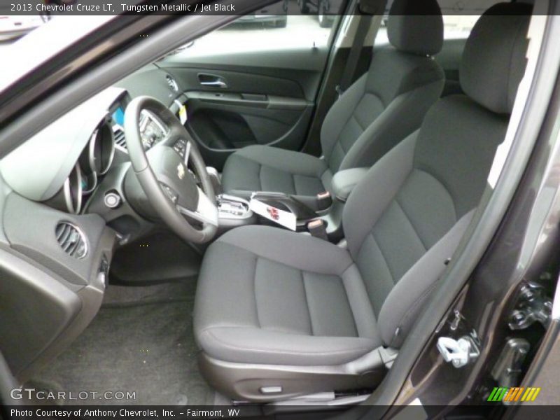 Tungsten Metallic / Jet Black 2013 Chevrolet Cruze LT